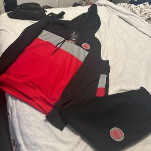 Men fleece jogger set in new excellent condition size L